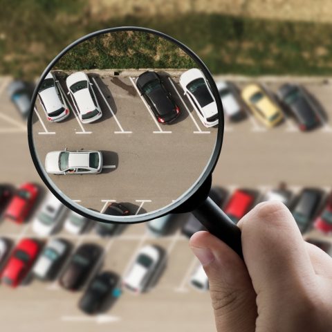 cars-magnifying-glass